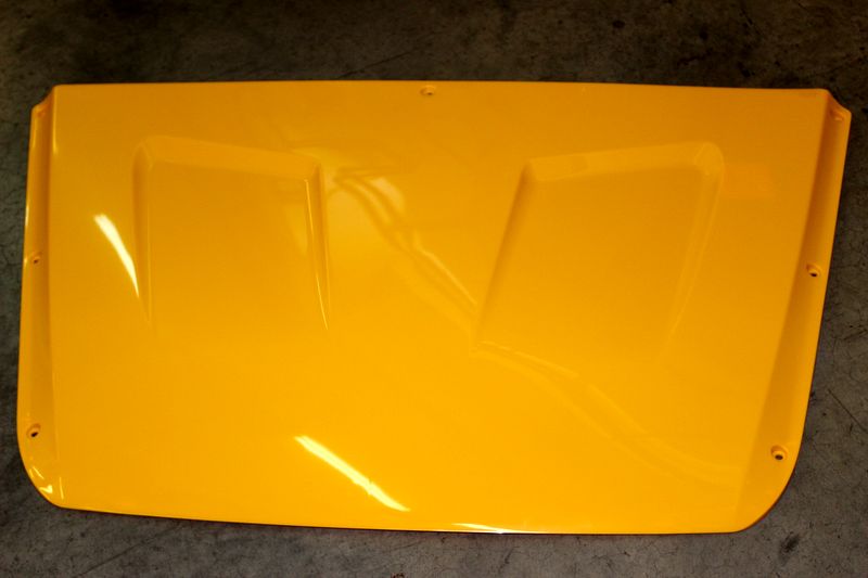 капот пластиковый (желтый) - CF500-3